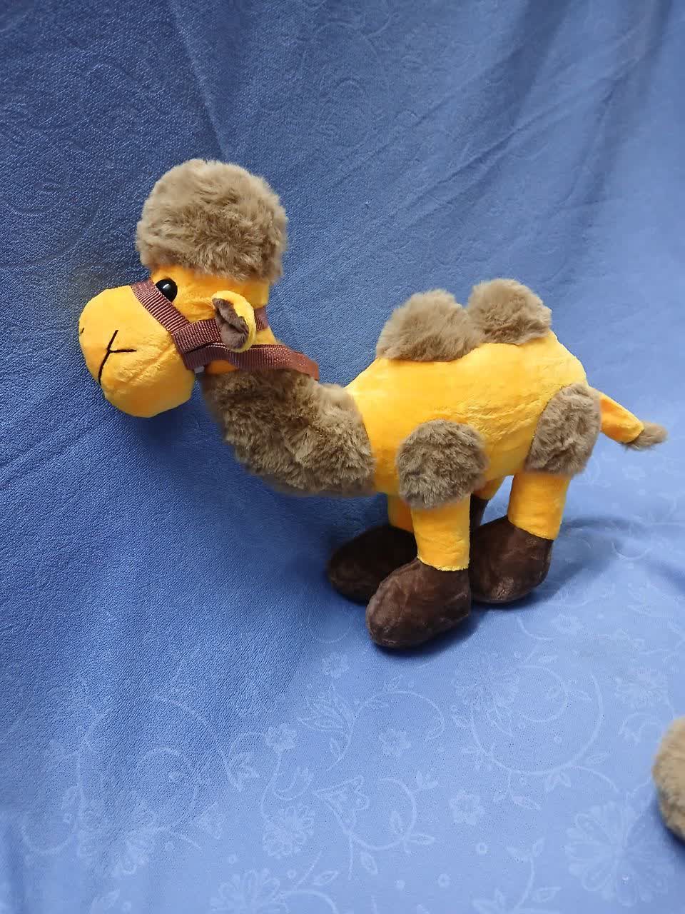 عروسک دلبند شتر